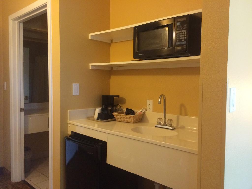 Luxury Suites Pensacola Exterior foto